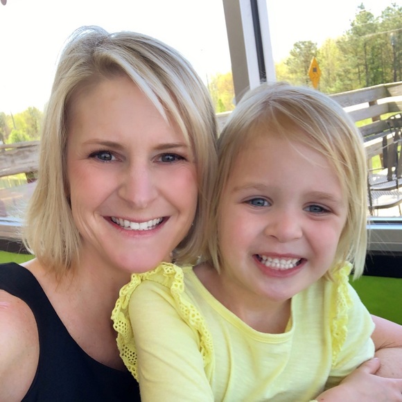 Meet your Posher, Allison - Picture 2 of 2